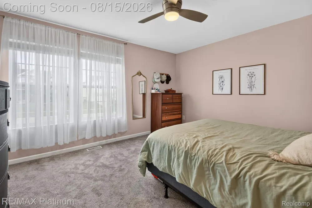 354 Saddlebrook Drive Linden City, MI 48451