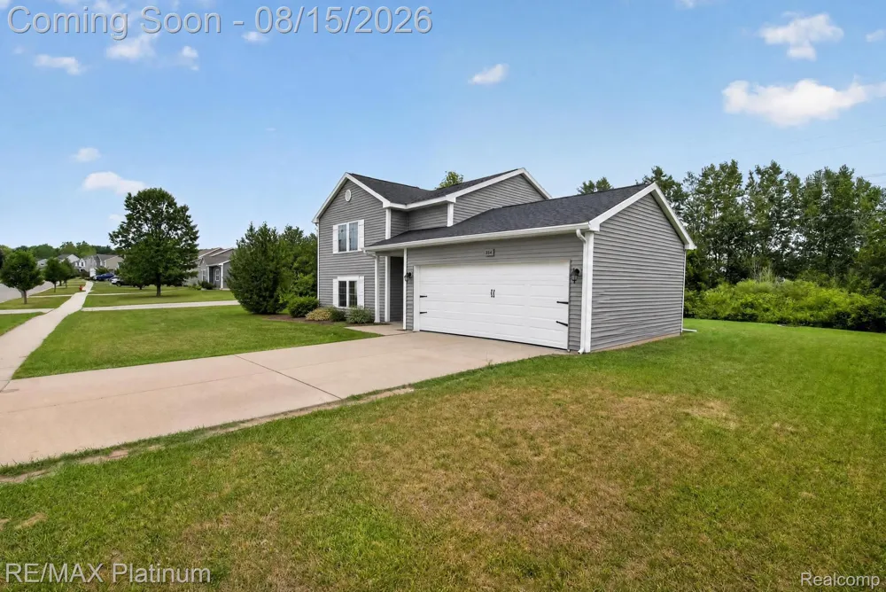 354 Saddlebrook Drive Linden City, MI 48451