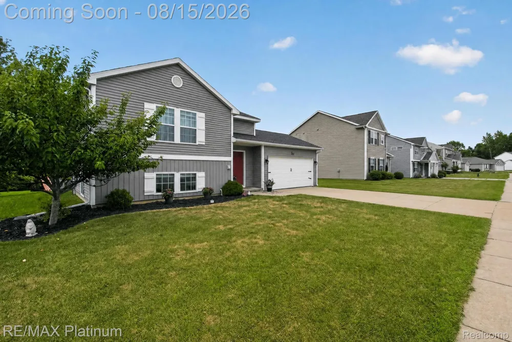 354 Saddlebrook Drive Linden City, MI 48451