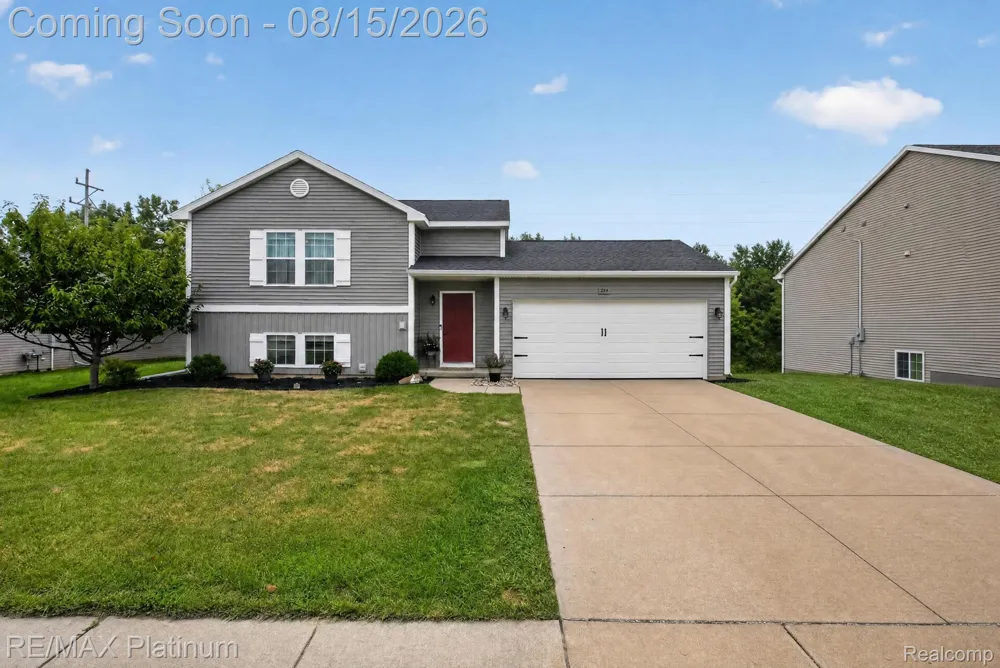 354 Saddlebrook Drive Linden City, MI 48451
