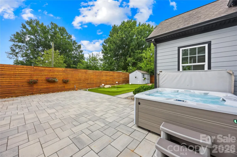 129 Aqua Drive Mooresville, NC 28117