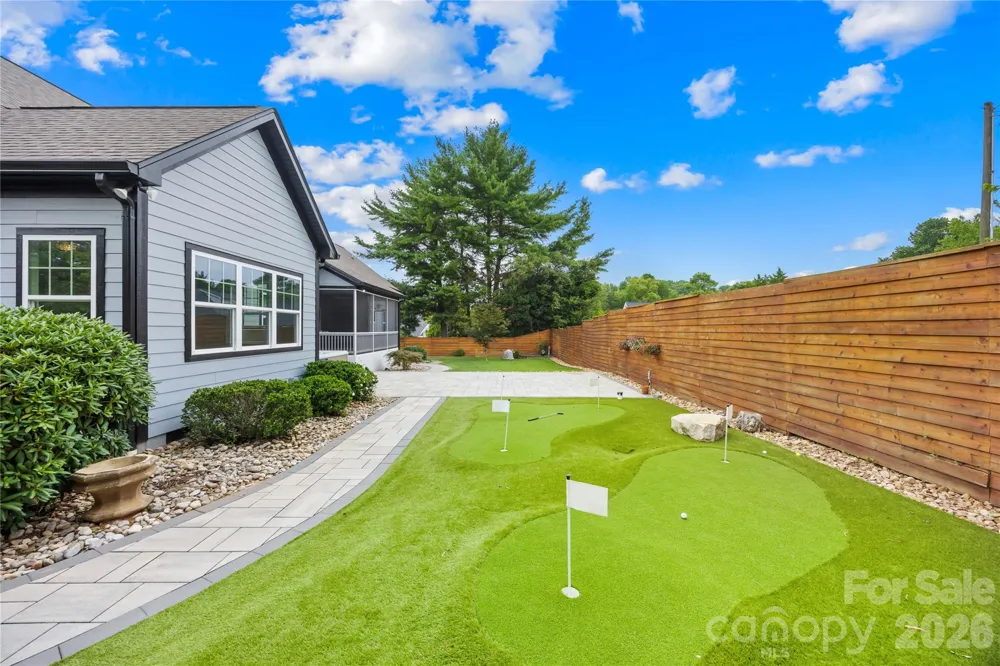129 Aqua Drive Mooresville, NC 28117