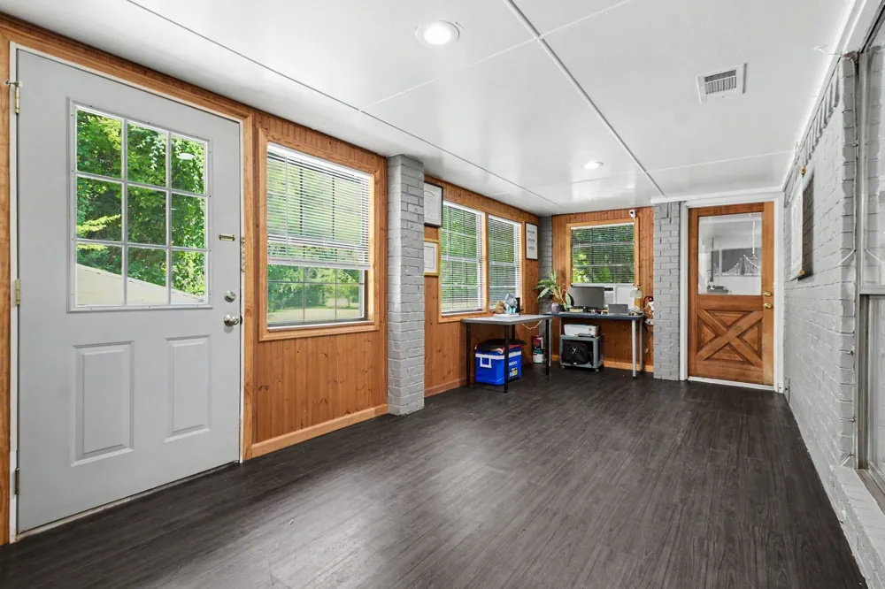 175 E Pleasant Run Road Cedar Hill, TX 75104