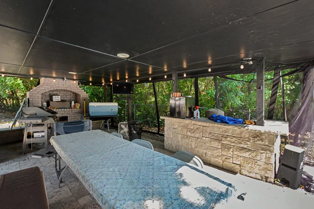 175 E Pleasant Run Road Cedar Hill, TX 75104