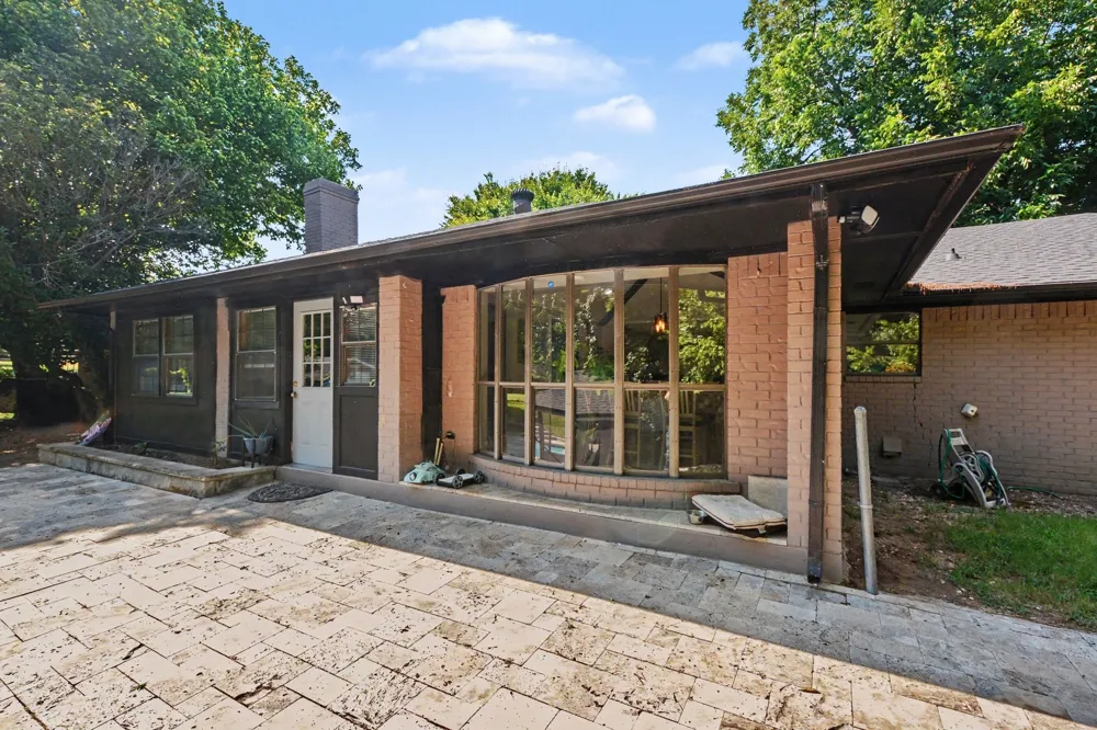 175 E Pleasant Run Road Cedar Hill, TX 75104