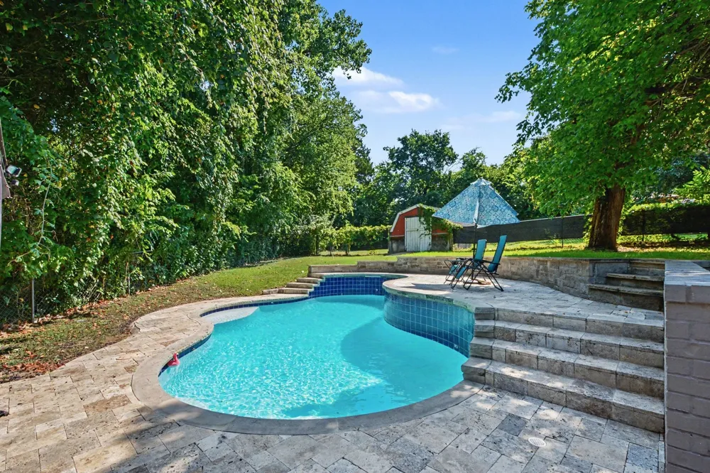 175 E Pleasant Run Road Cedar Hill, TX 75104