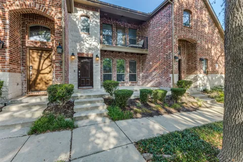 5897 Pisa Lane