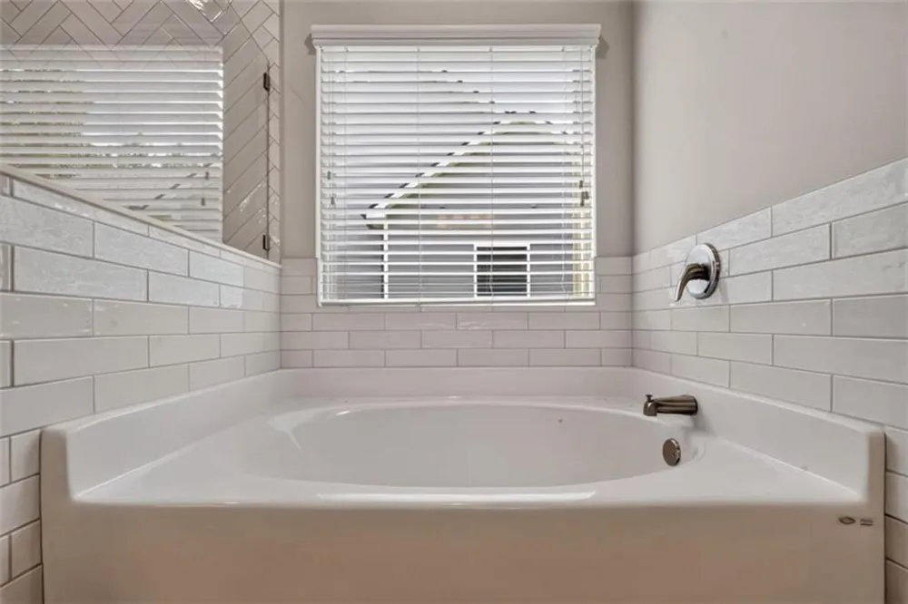 131 Holtz Drive Carrollton, GA 30117