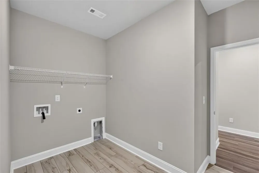 131 Holtz Drive Carrollton, GA 30117