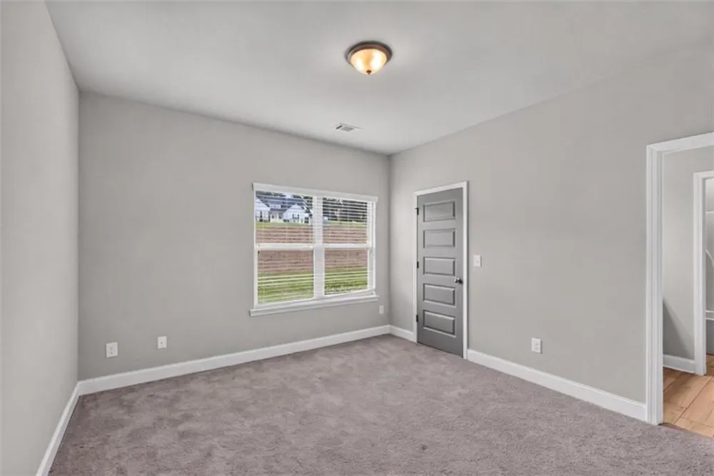 131 Holtz Drive Carrollton, GA 30117