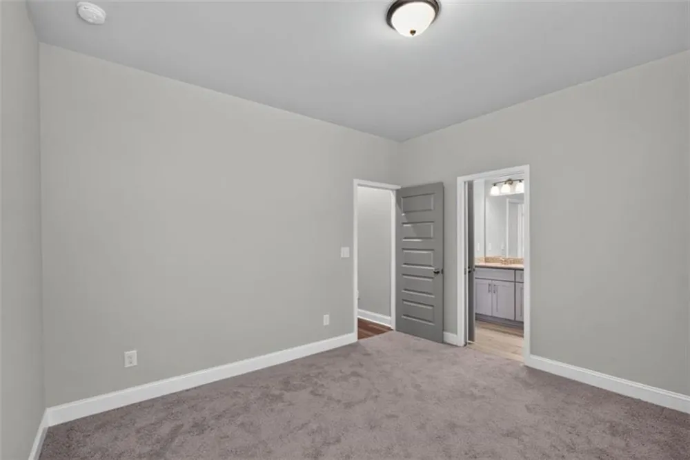 131 Holtz Drive Carrollton, GA 30117