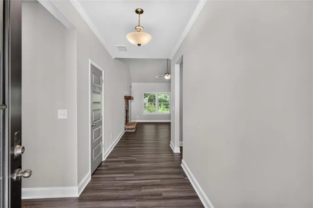 131 Holtz Drive Carrollton, GA 30117