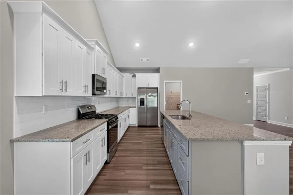 131 Holtz Drive Carrollton, GA 30117