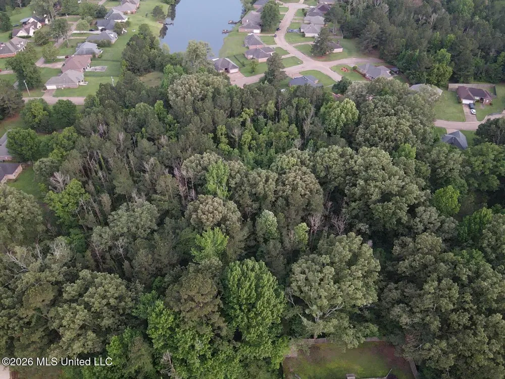 00 Meadow Dr Byram, MS 39272