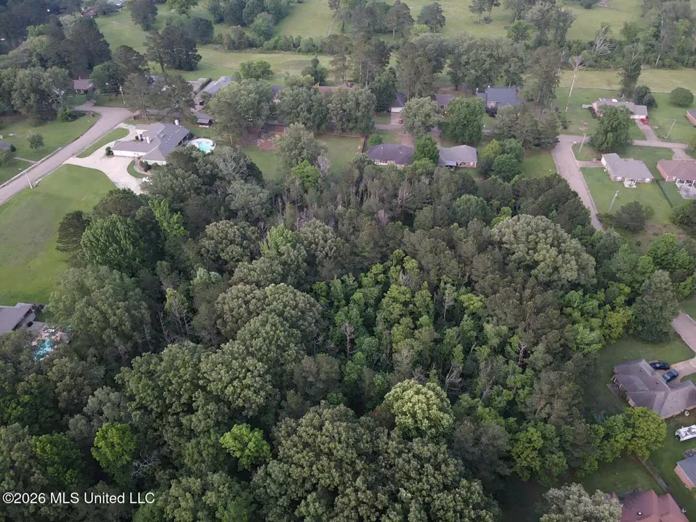 00 Meadow Dr Byram, MS 39272