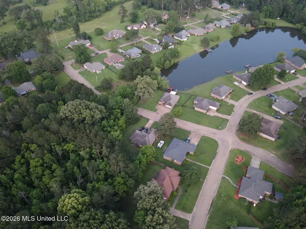 00 Meadow Dr Byram, MS 39272