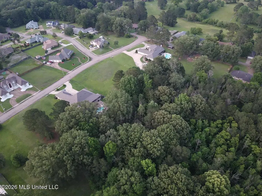00 Meadow Dr Byram, MS 39272