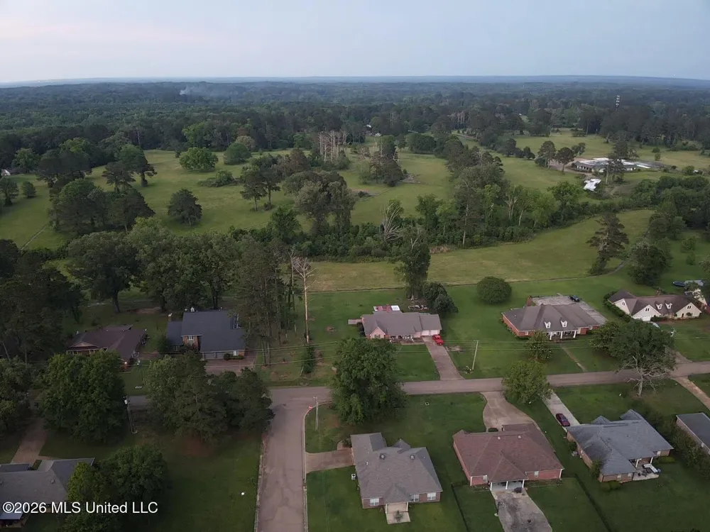 00 Meadow Dr Byram, MS 39272