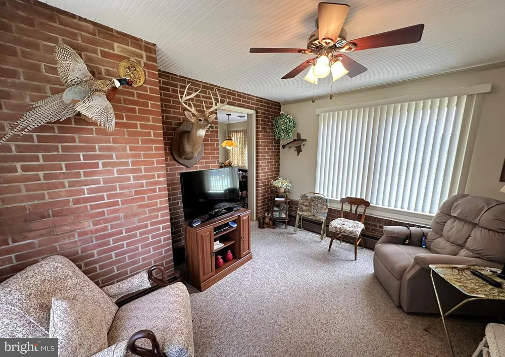 269 MCKINLEY AVENUE Hanover, PA 17331