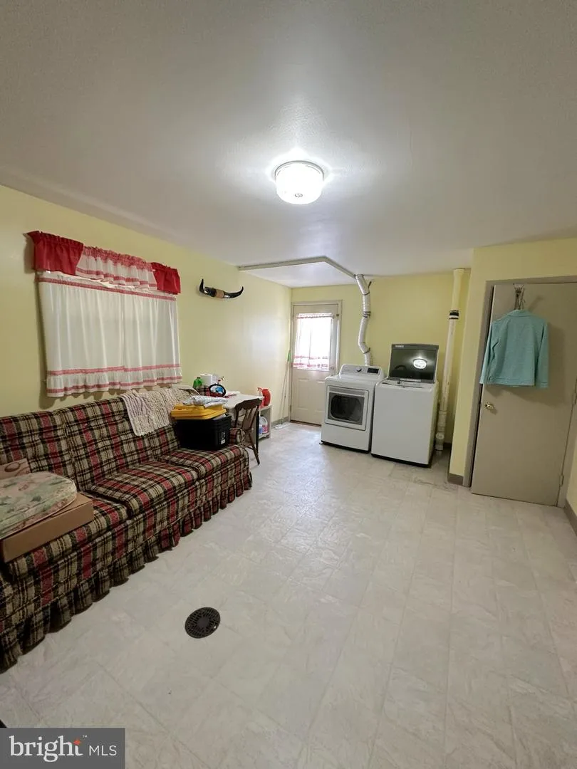 269 MCKINLEY AVENUE Hanover, PA 17331