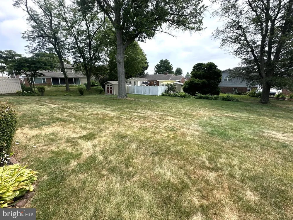 269 MCKINLEY AVENUE Hanover, PA 17331