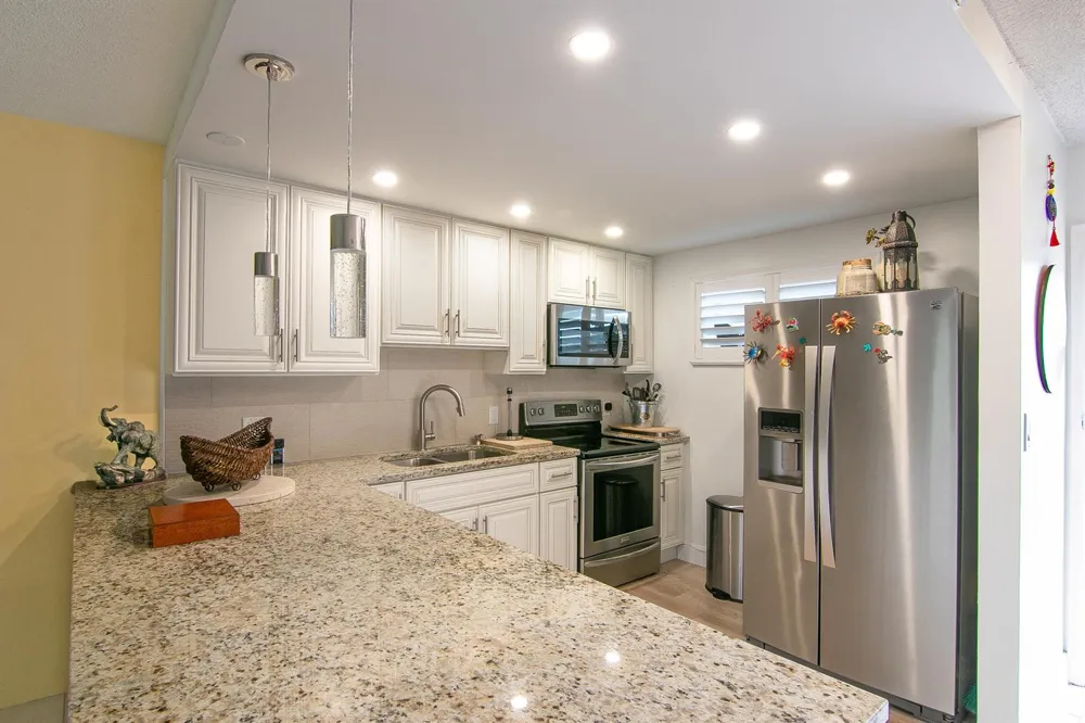 2812 Garden Drive S #101 