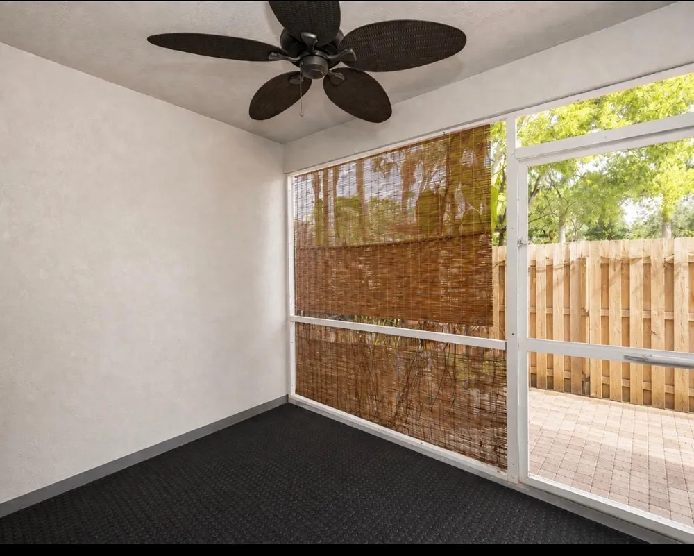 9491 STANLEY LANE Tamarac, FL 33321