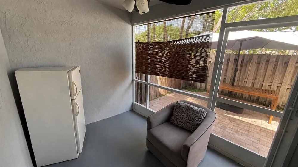 9491 STANLEY LANE Tamarac, FL 33321