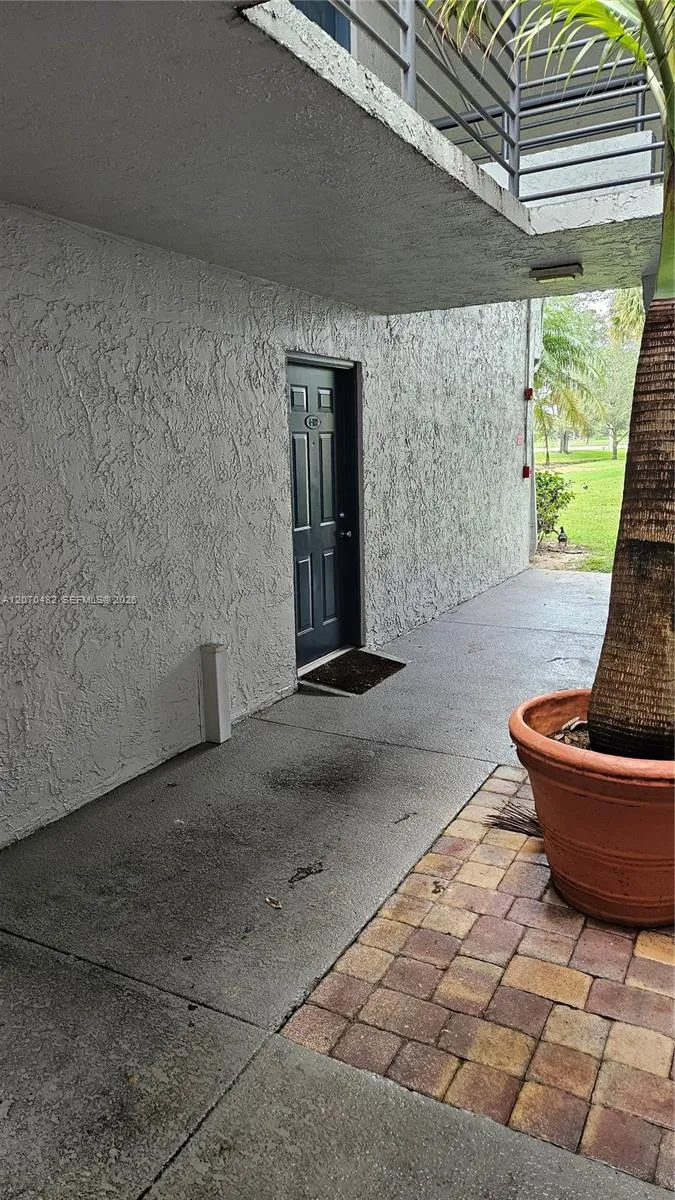 931 Lyons Rd #4102 Coconut Creek, FL 33063