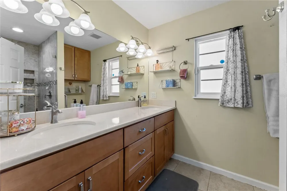 3312 60TH AVENUE W Bradenton, FL 34207