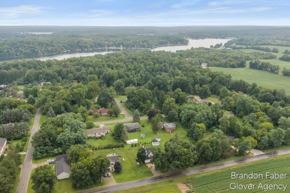 10881 Hoffman Road Fabius Township, MI 49093
