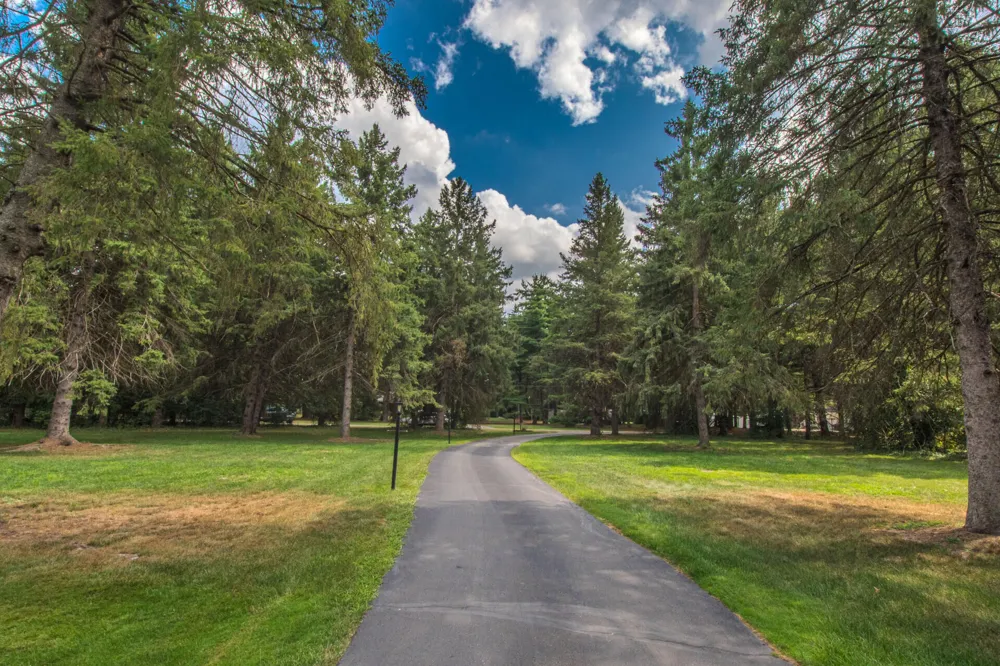 12575 Green Tree Trail Green Oak Township, MI 48178
