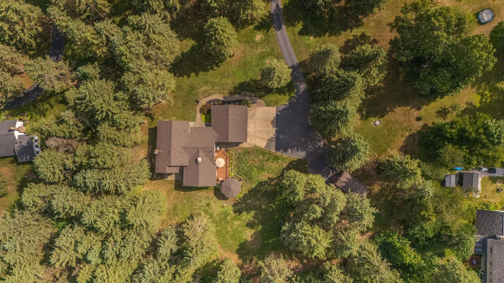 12575 Green Tree Trail Green Oak Township, MI 48178