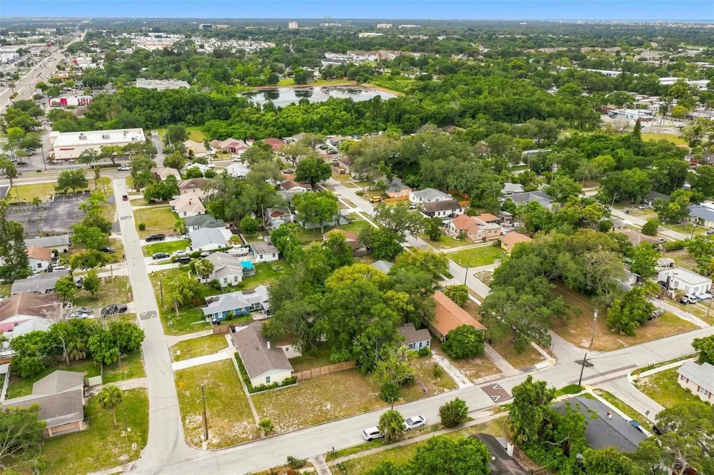 1161 HOWARD STREET Clearwater, FL 33756