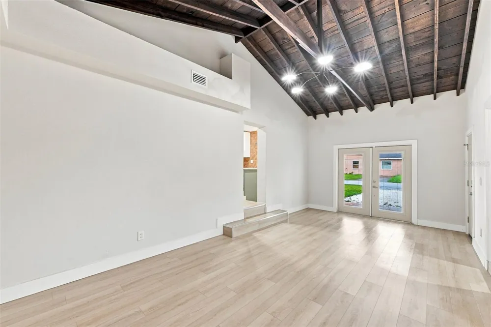 1161 HOWARD STREET Clearwater, FL 33756