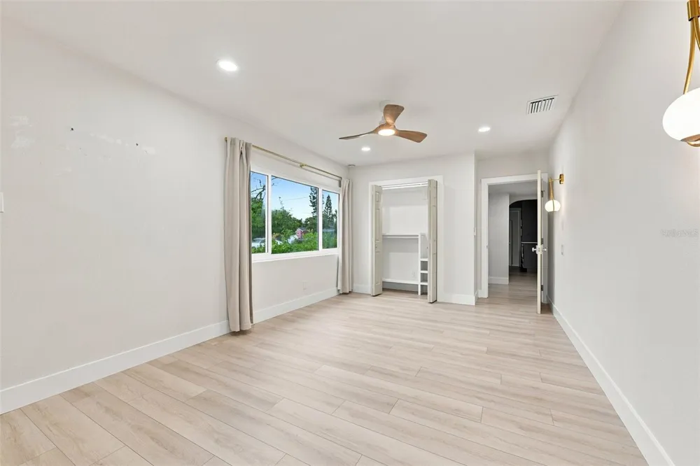 1161 HOWARD STREET Clearwater, FL 33756