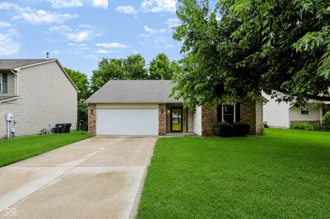 4846 Oakleigh Parkway