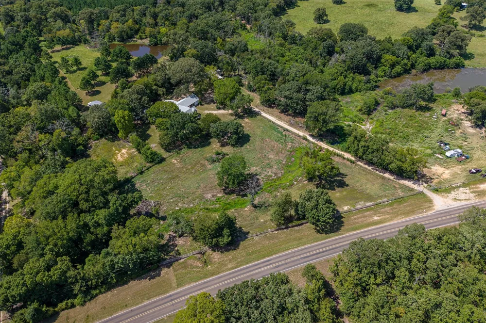 5250 Fm 2494 Athens, TX 75751