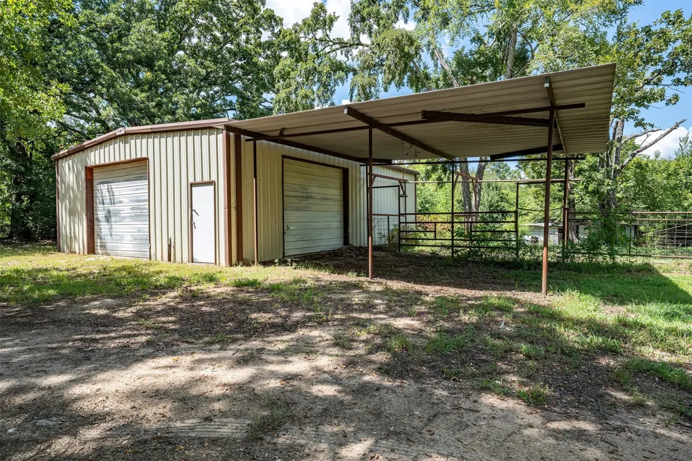 5250 Fm 2494 Athens, TX 75751
