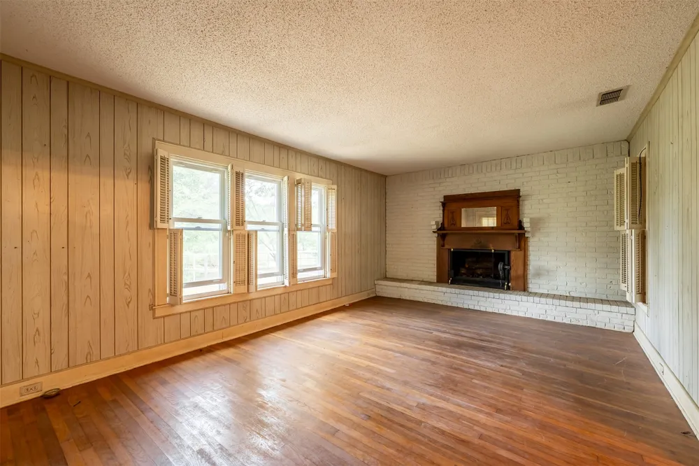 5250 Fm 2494 Athens, TX 75751