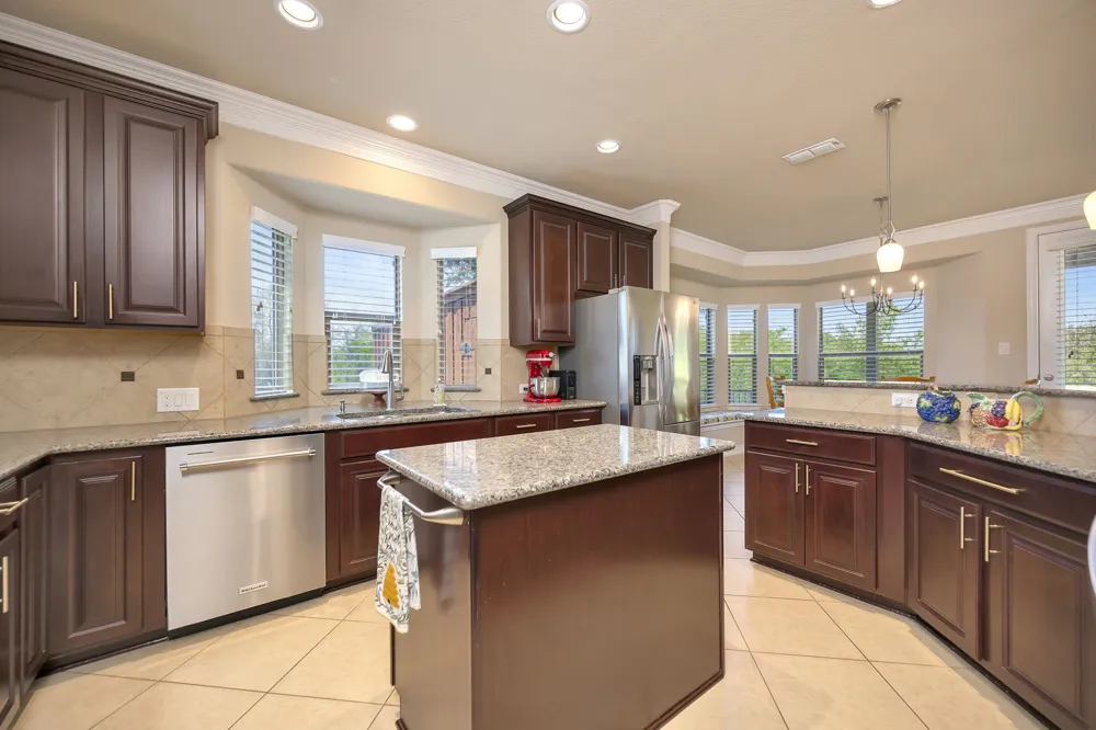 1133 Bentley Drive Roanoke, TX 76262