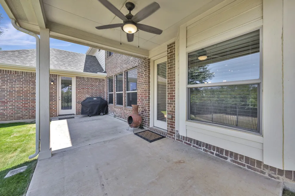 1133 Bentley Drive Roanoke, TX 76262