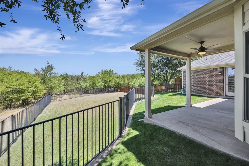 1133 Bentley Drive Roanoke, TX 76262