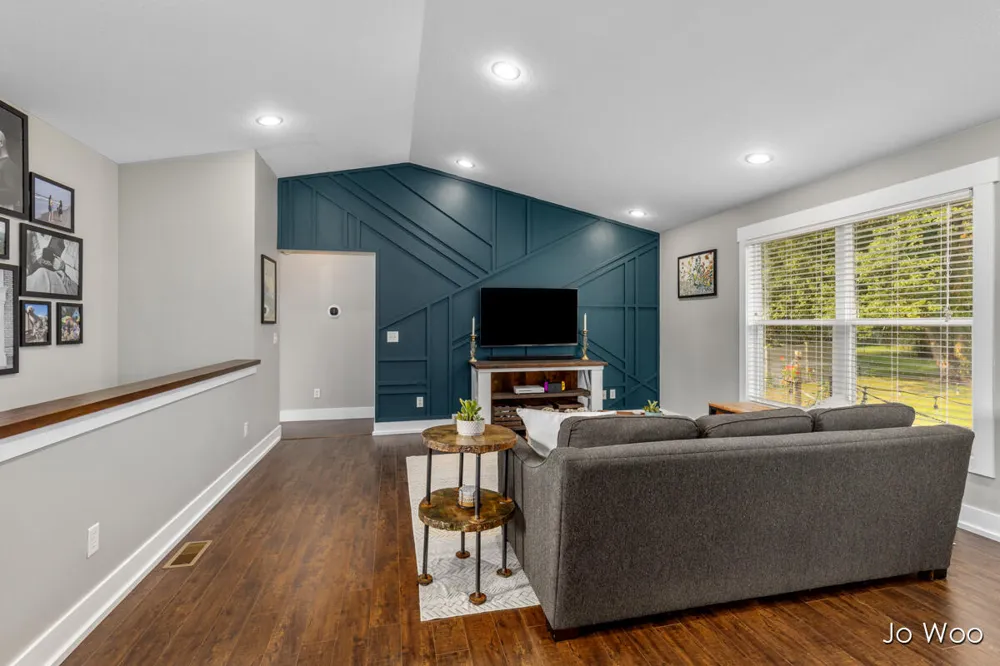 11395 Hunters Meadow Drive Allendale, MI 49401