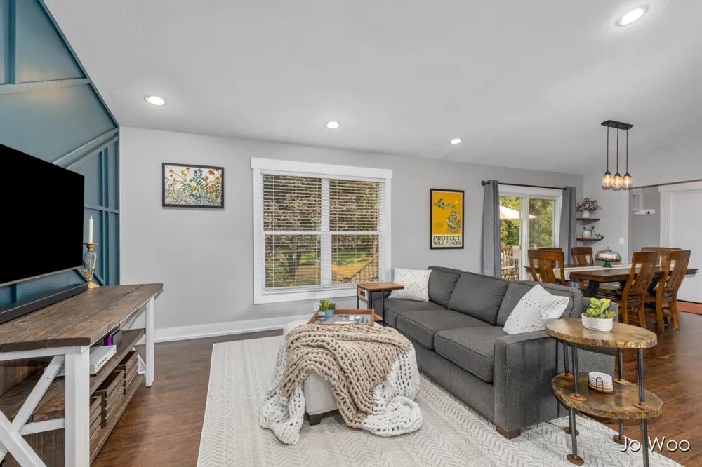 11395 Hunters Meadow Drive Allendale, MI 49401