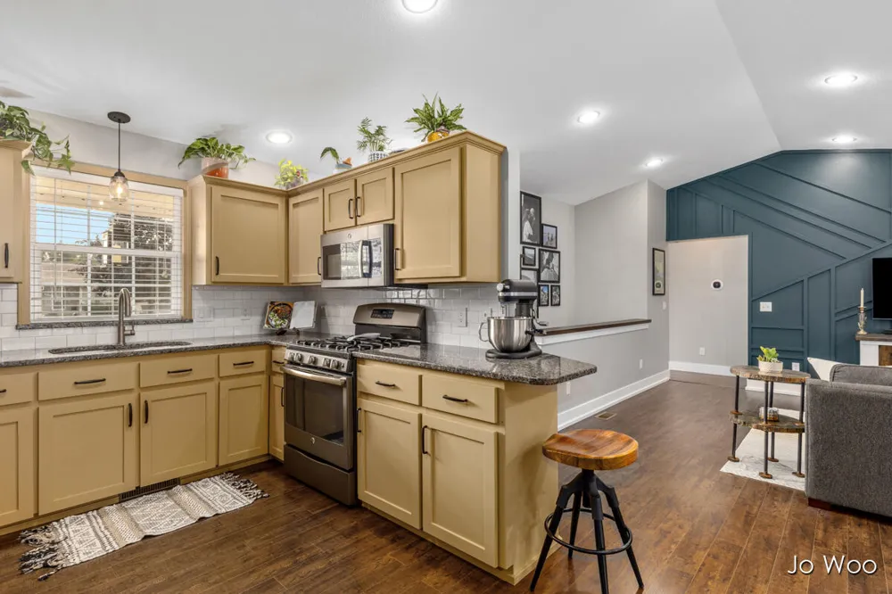 11395 Hunters Meadow Drive Allendale, MI 49401