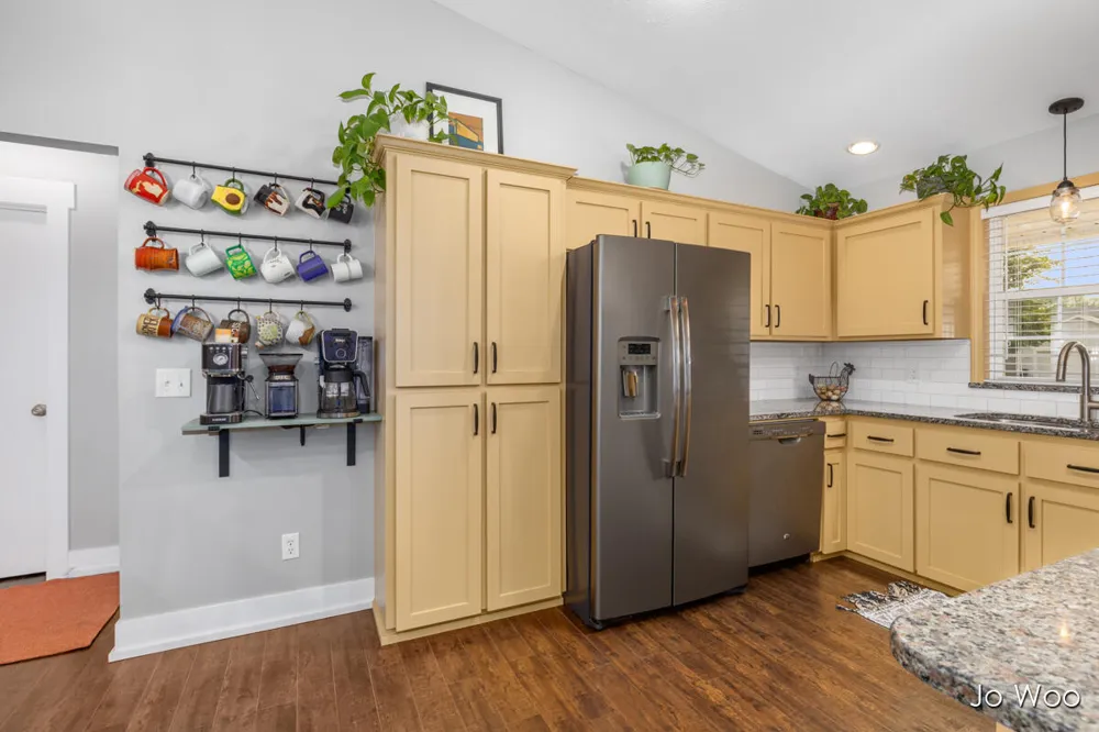 11395 Hunters Meadow Drive Allendale, MI 49401