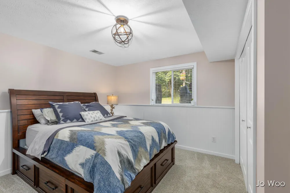 11395 Hunters Meadow Drive Allendale, MI 49401