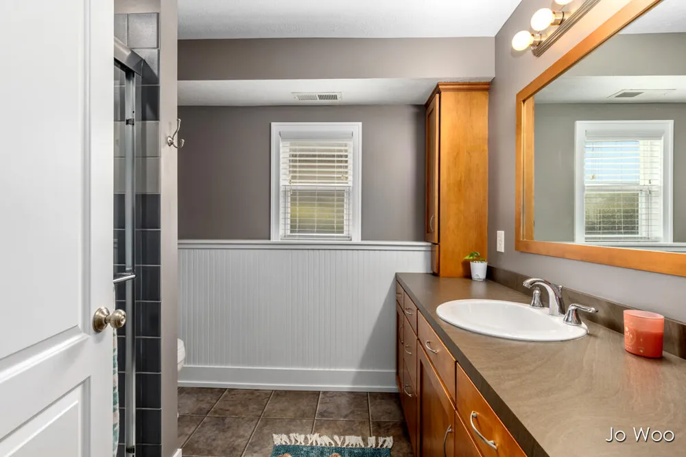 11395 Hunters Meadow Drive Allendale, MI 49401