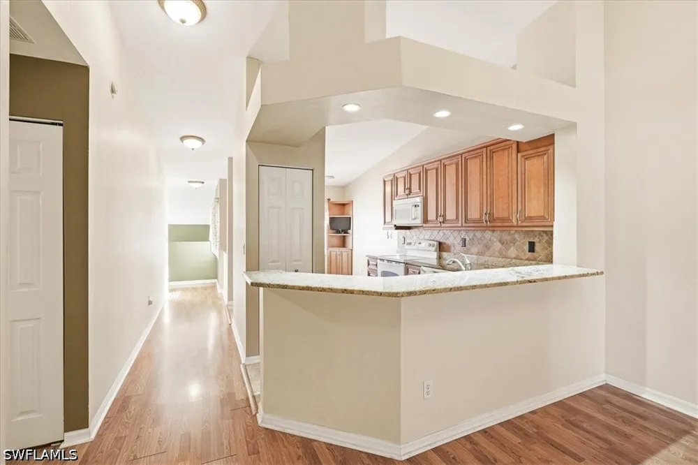 Orchid Bay Drive #202 Naples, FL 34109